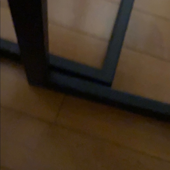 Meet your Posher, Andrea - Picture 1 of 1